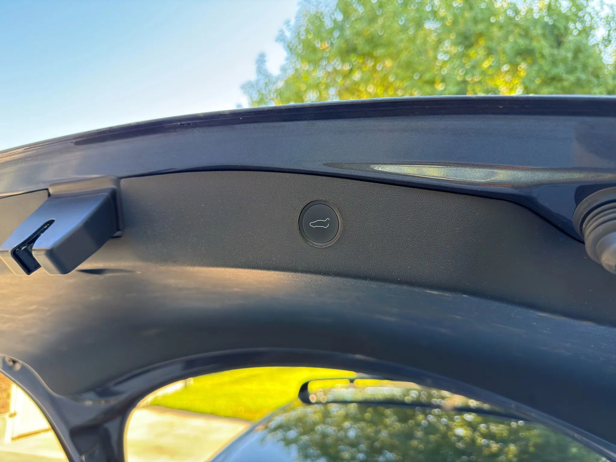 Used 2022 Tesla Model 3 Performance image 10