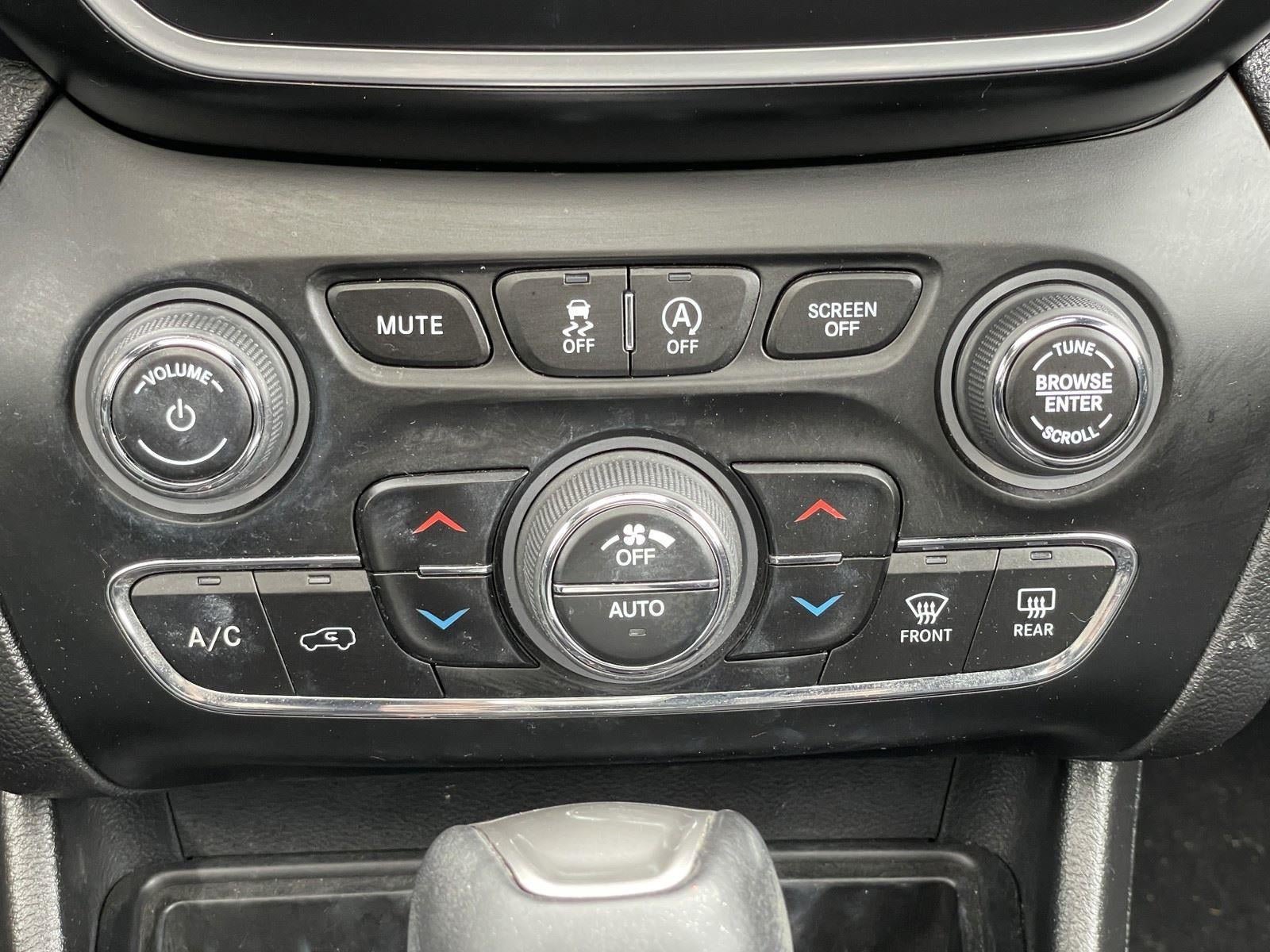 Certified 2021 Jeep Cherokee Latitude Lux 80th Anniv w/ Quick Order Package 26U 80TH FWD image 26