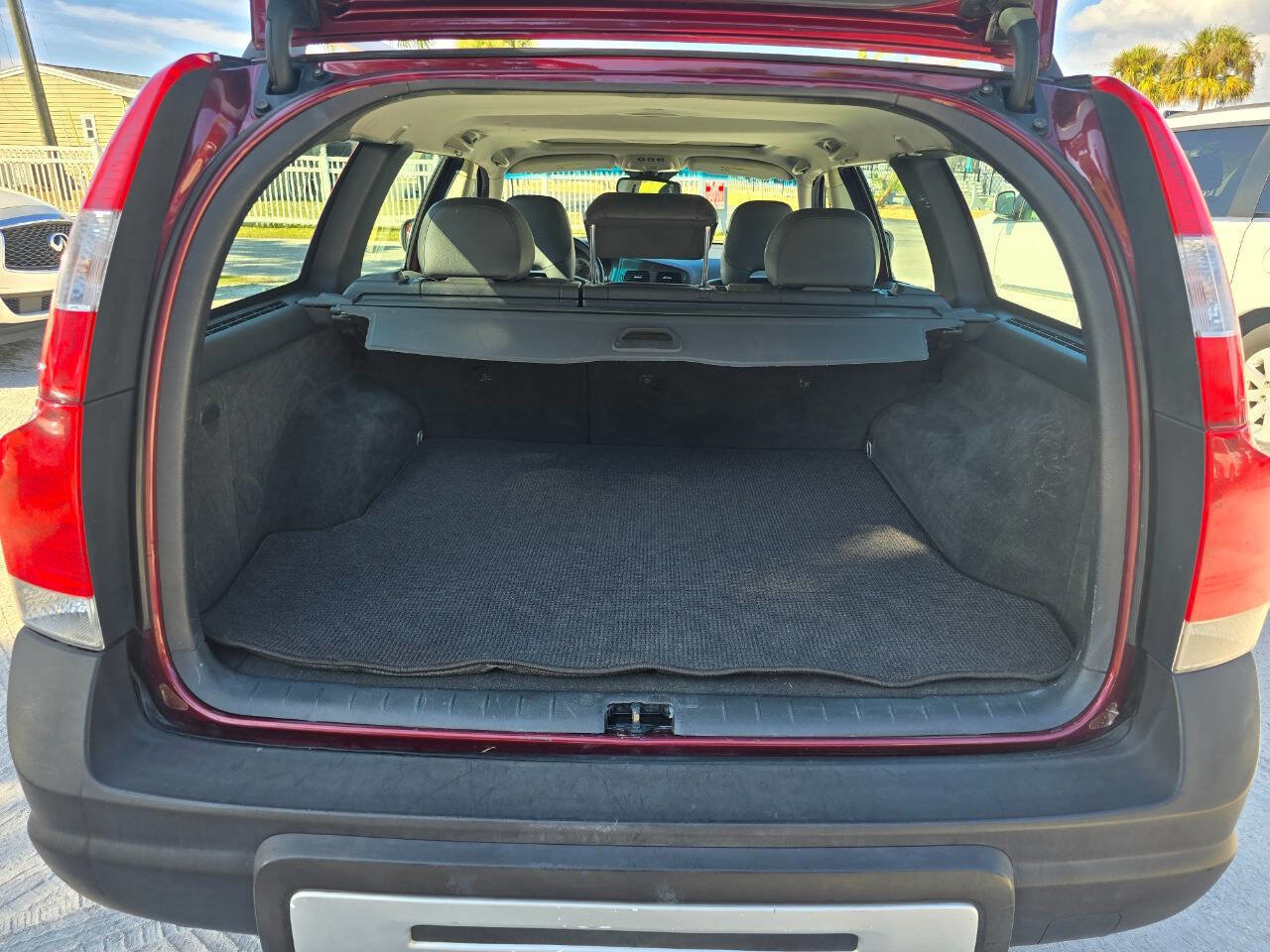 Used 2007 Volvo XC70 image 12