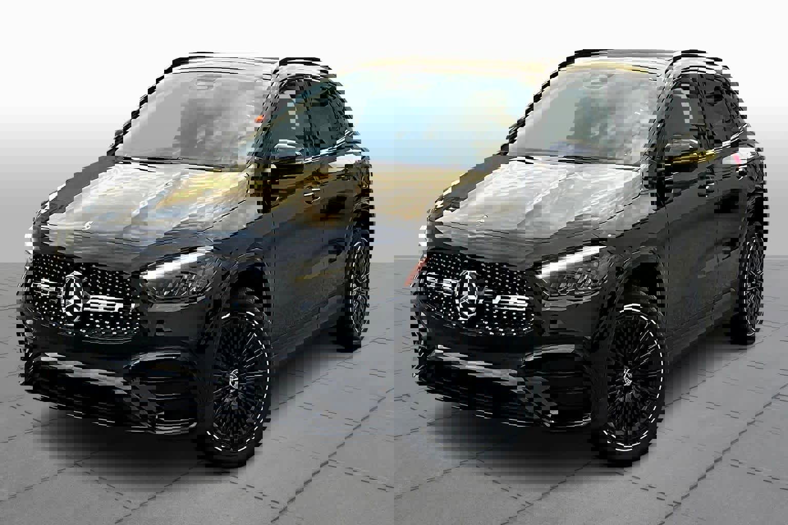 Used 2026 Mercedes-Benz GLA 250 4MATIC image 1