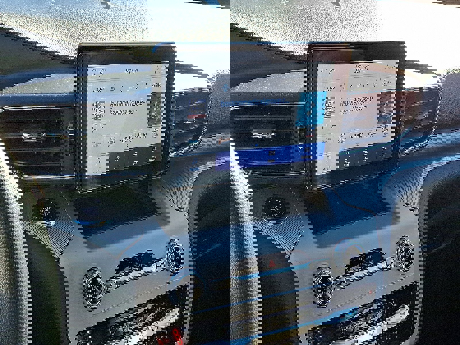 Certified 2022 Ford Explorer XLT w/ Equipment Group 202A image 18