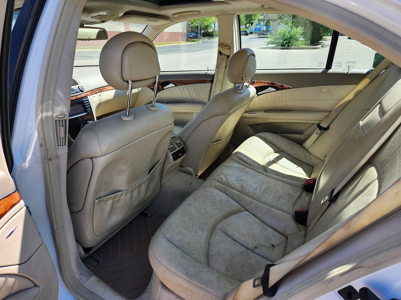 Used 2004 Mercedes-Benz E 500 Sedan image 12