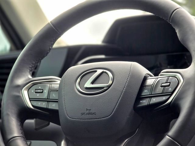 Used 2025 Lexus NX 350 AWD w/ Premium Package image 13