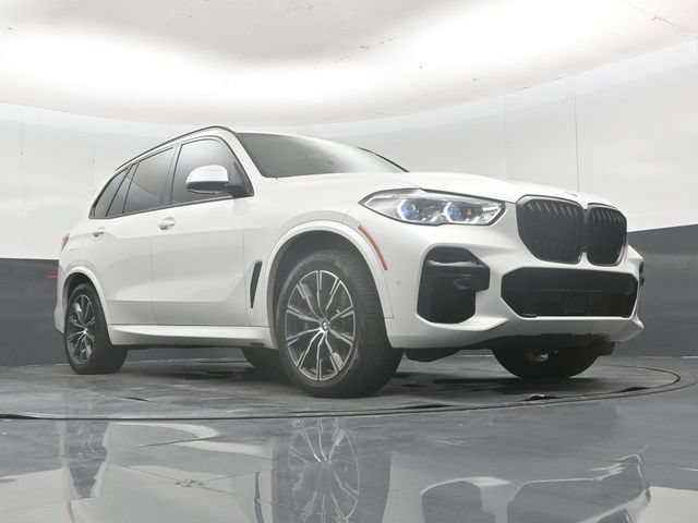 Used 2023 BMW X5 M50i w/ Executive Package AWD/4WD image 54