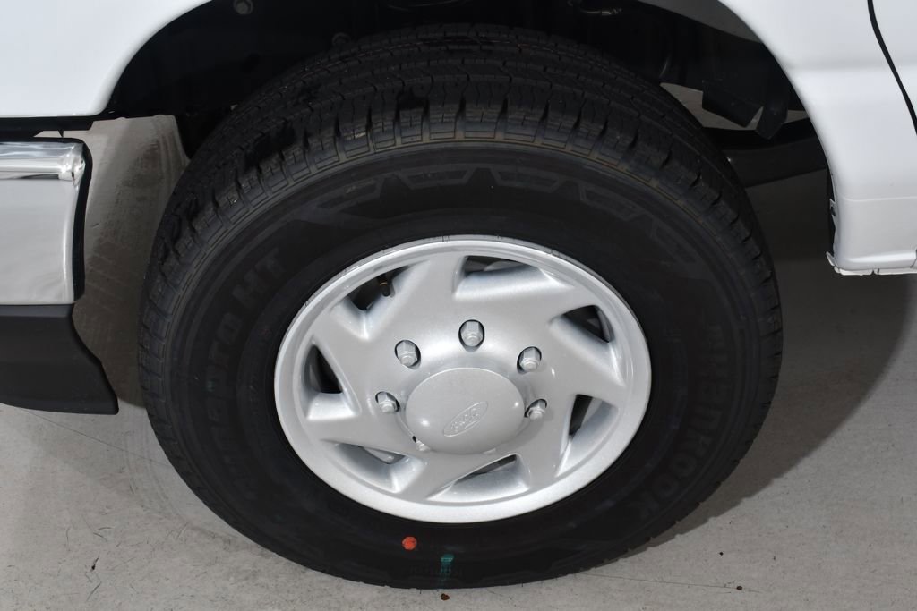 New 2026 Ford E-350 and Econoline 350 Super Duty w/ Power Equipment Group image 23