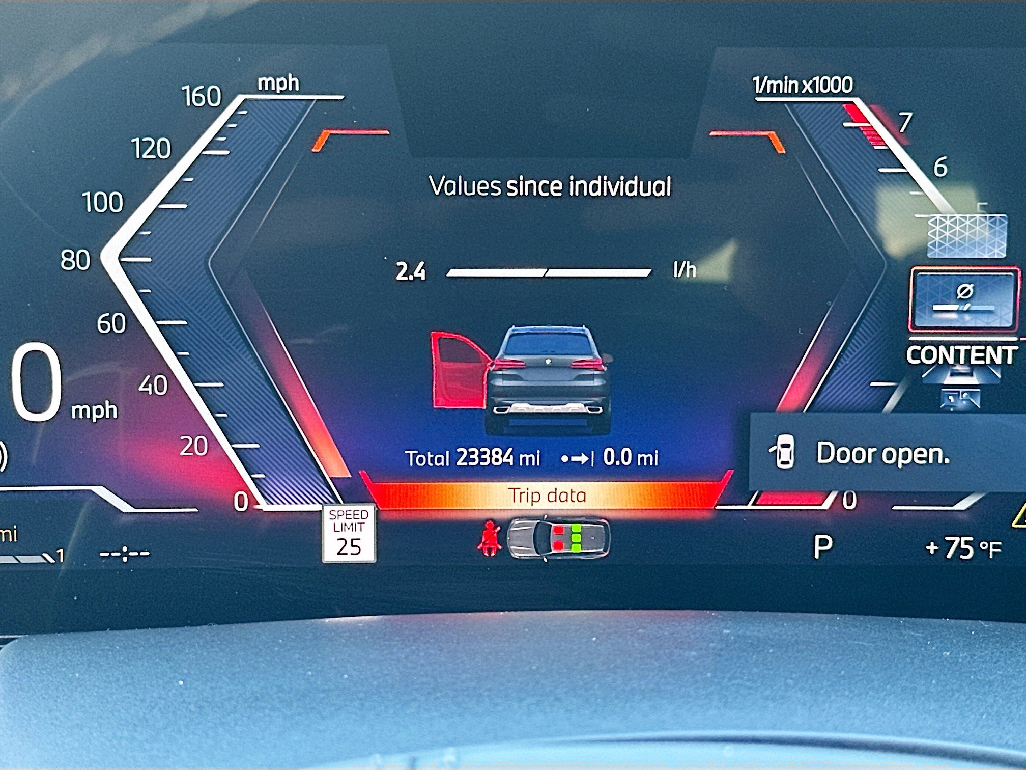 Used 2025 BMW X5 sDrive40i image 12