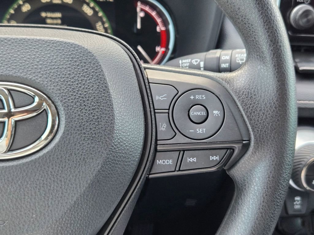 Used 2024 Toyota RAV4 XLE w/ Convenience Package image 20