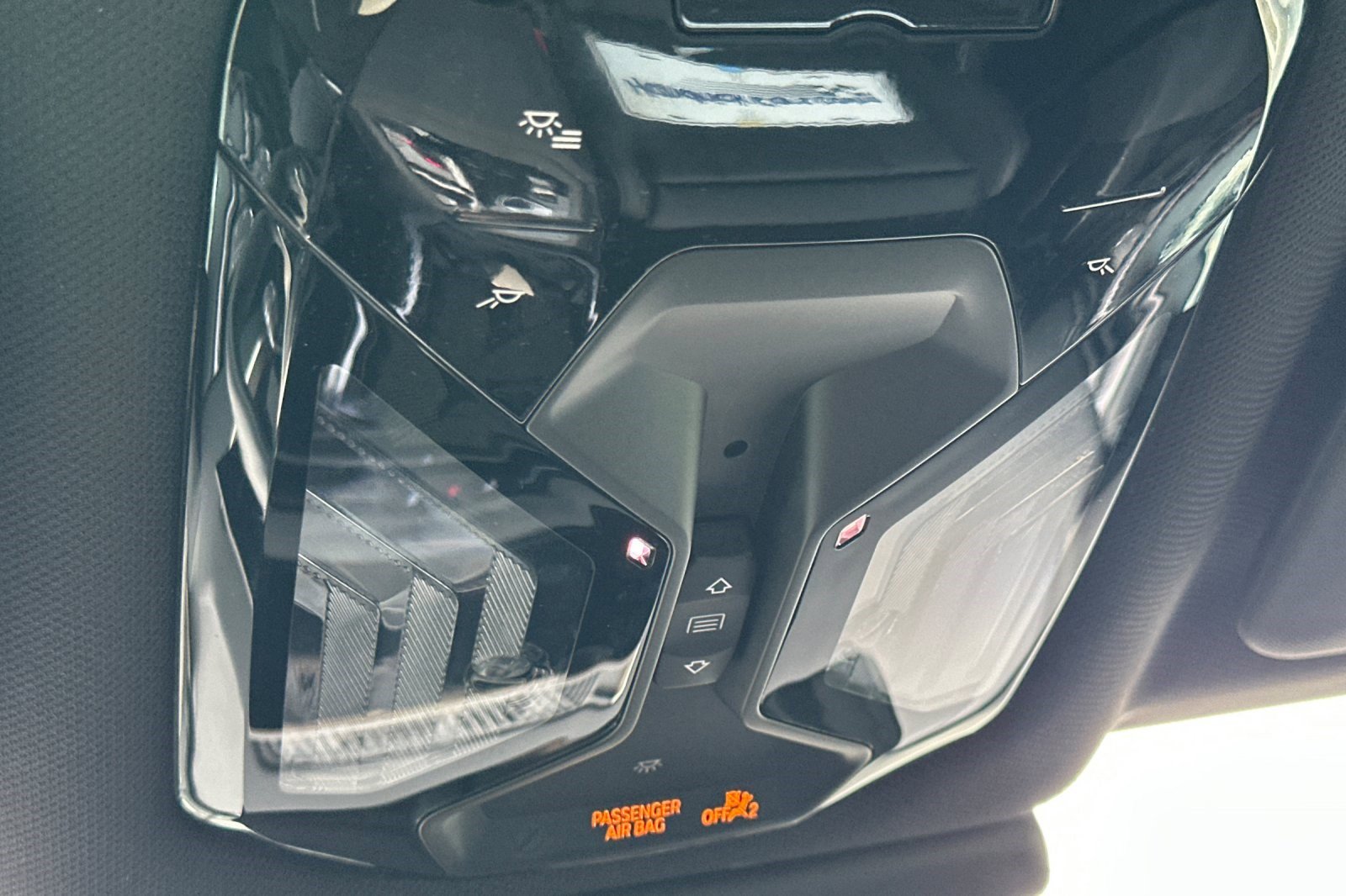 Used 2025 BMW X3 xDrive30i w/ Convenience Package image 23