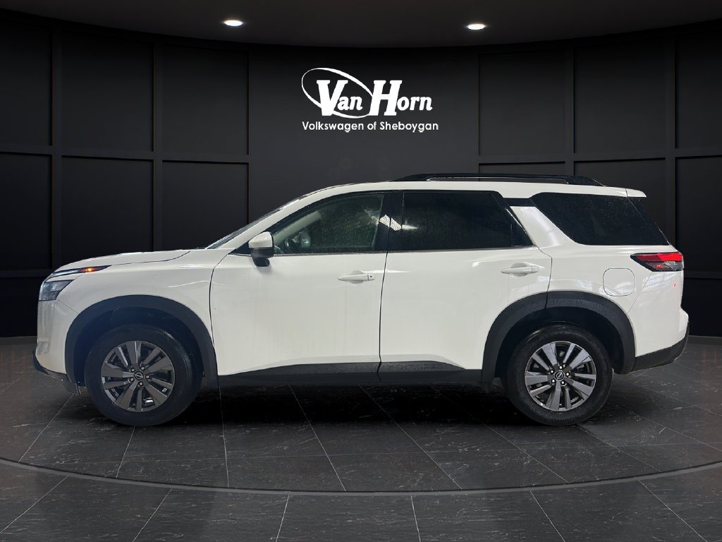 Used 2025 Nissan Pathfinder SV AWD/4WD image 4