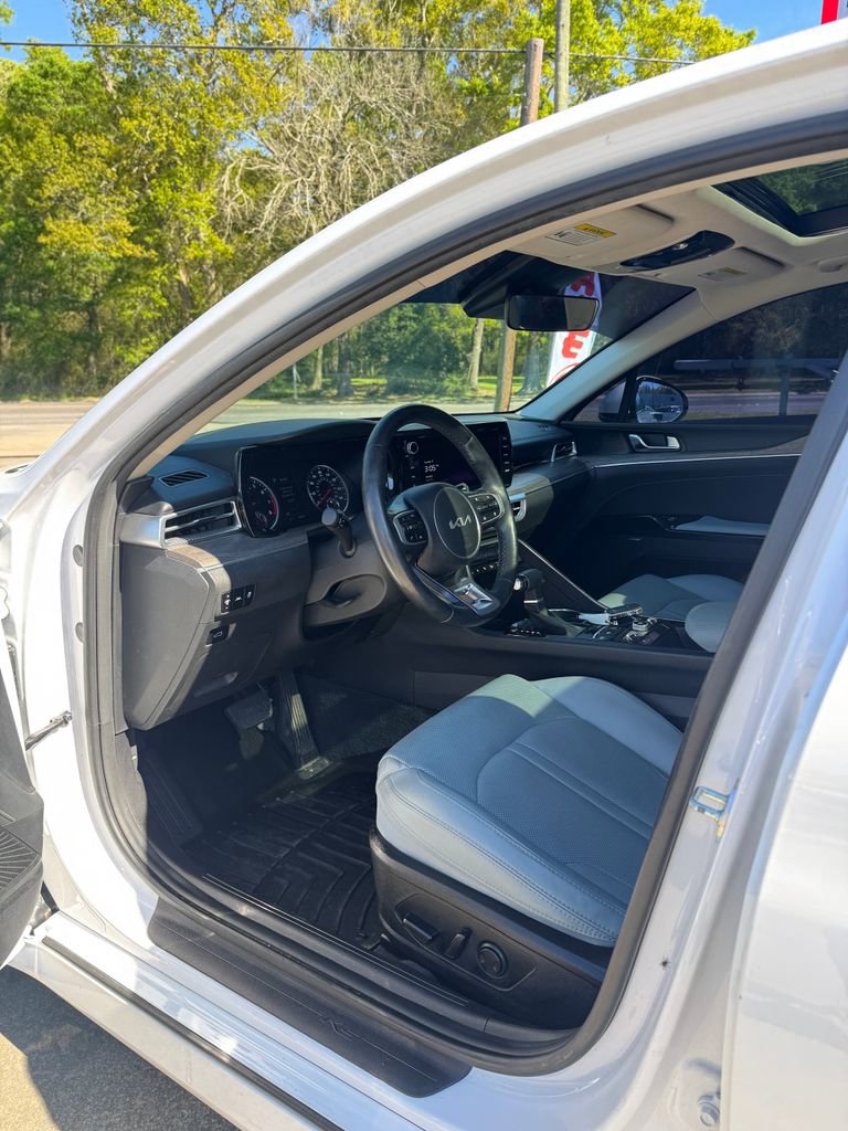 Used 2023 Kia K5 EX w/ EX Premium Package image 8