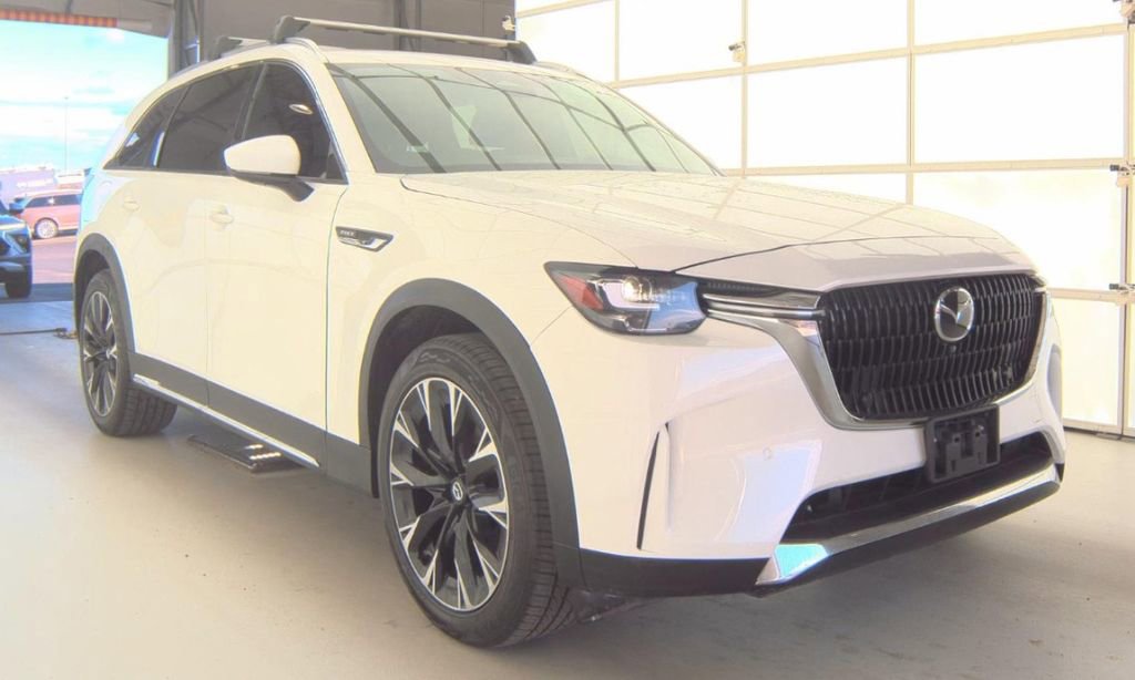 Used 2024 MAZDA CX-90 Plug-In Hybrid w/ Premium Plus AWD/4WD image 2