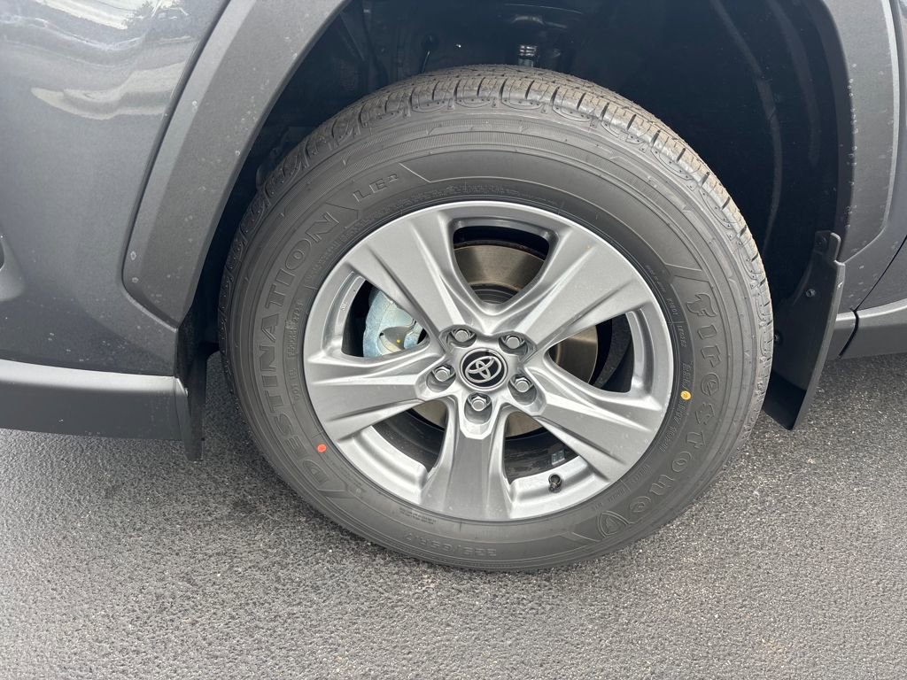 New 2025 Toyota RAV4 XLE image 9