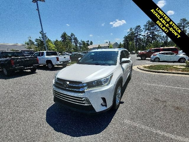 Used 2019 Toyota Highlander Limited AWD/4WD image 5