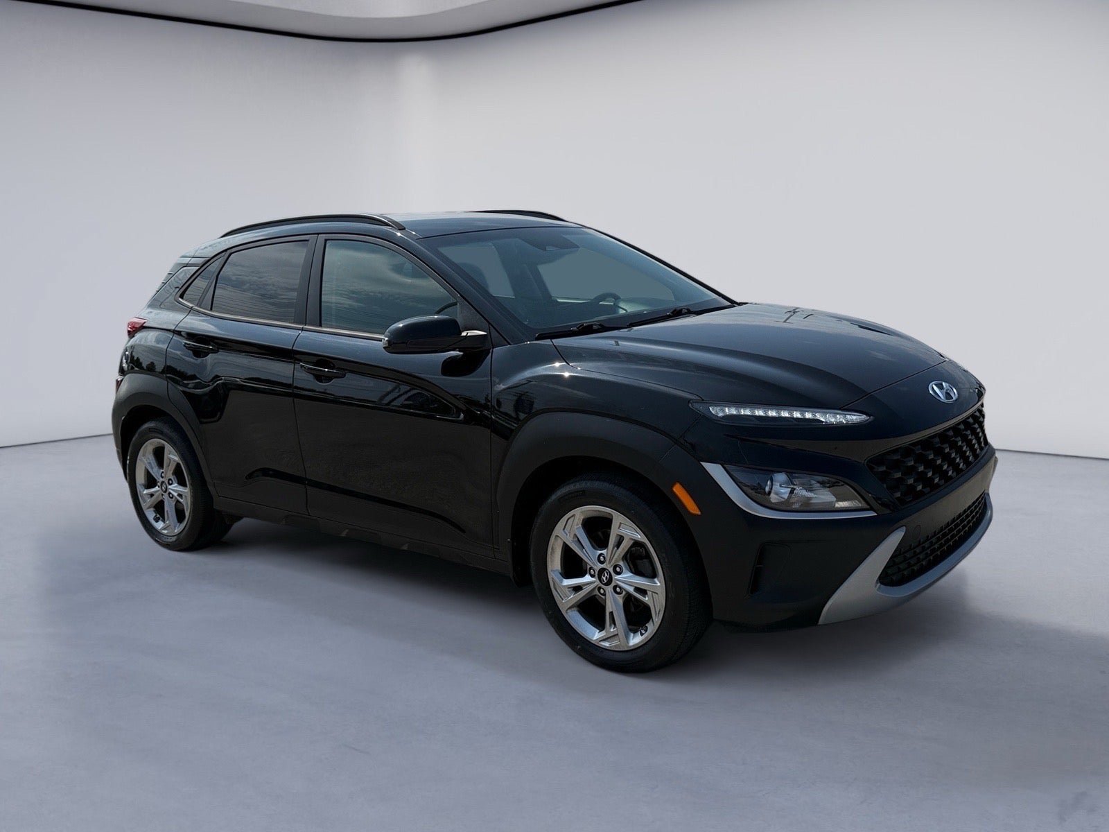 Used 2022 Hyundai Kona SEL FWD image 7