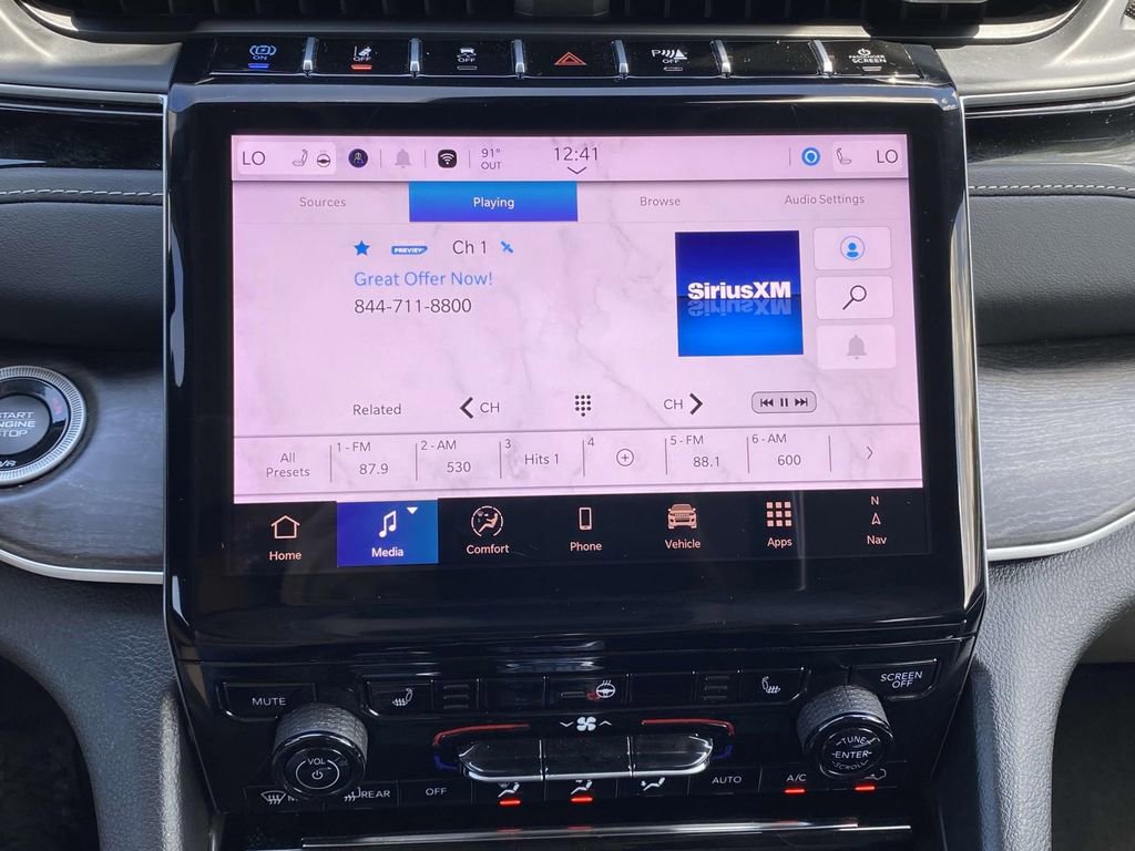 Used 2024 Jeep Grand Cherokee Limited 4xe image 19