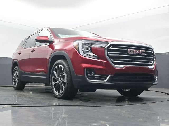 Used 2023 GMC Terrain SLT w/ LPO, Floor Liner Package FWD image 51