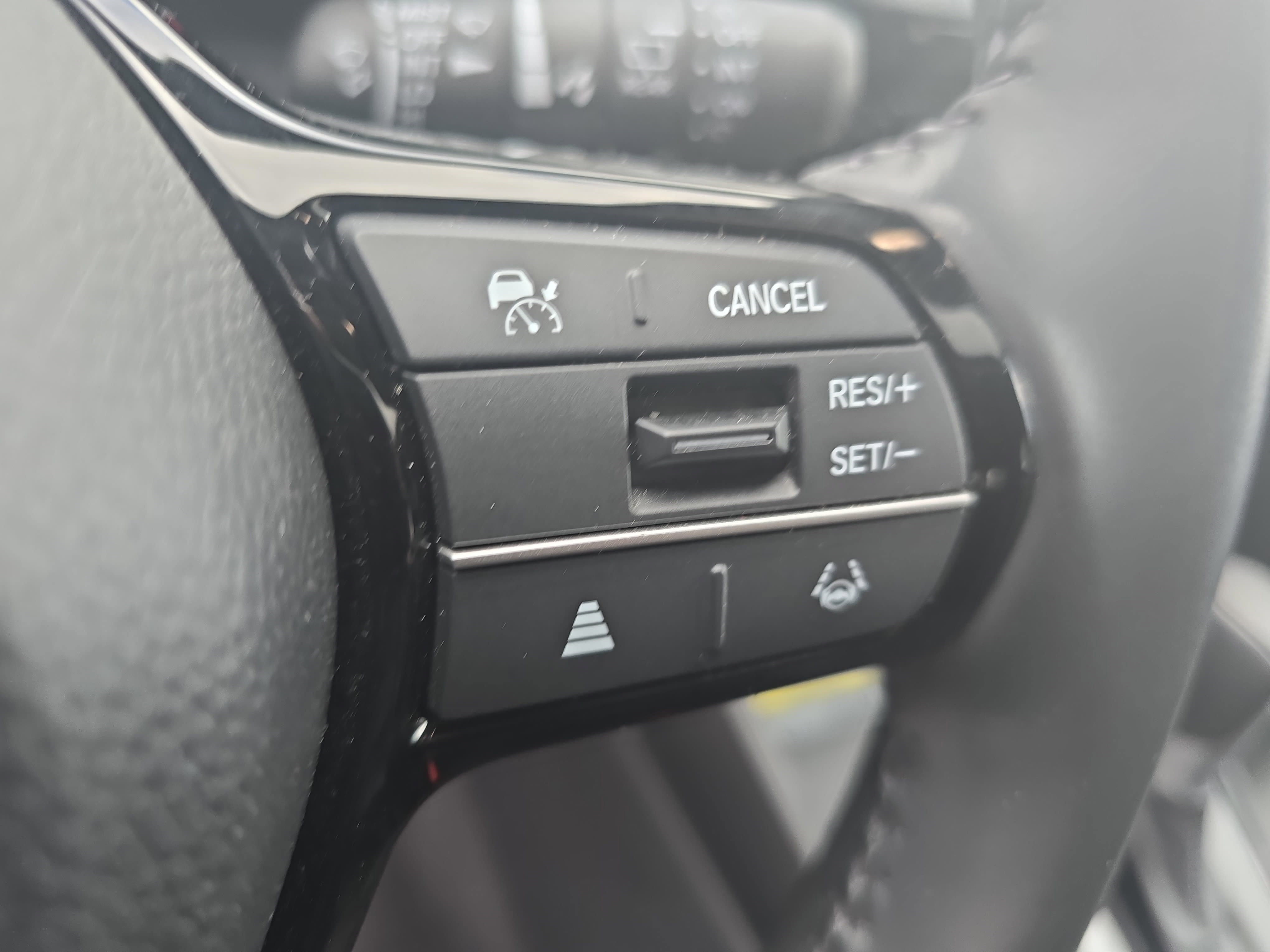 Used 2024 Honda CR-V EX-L image 18