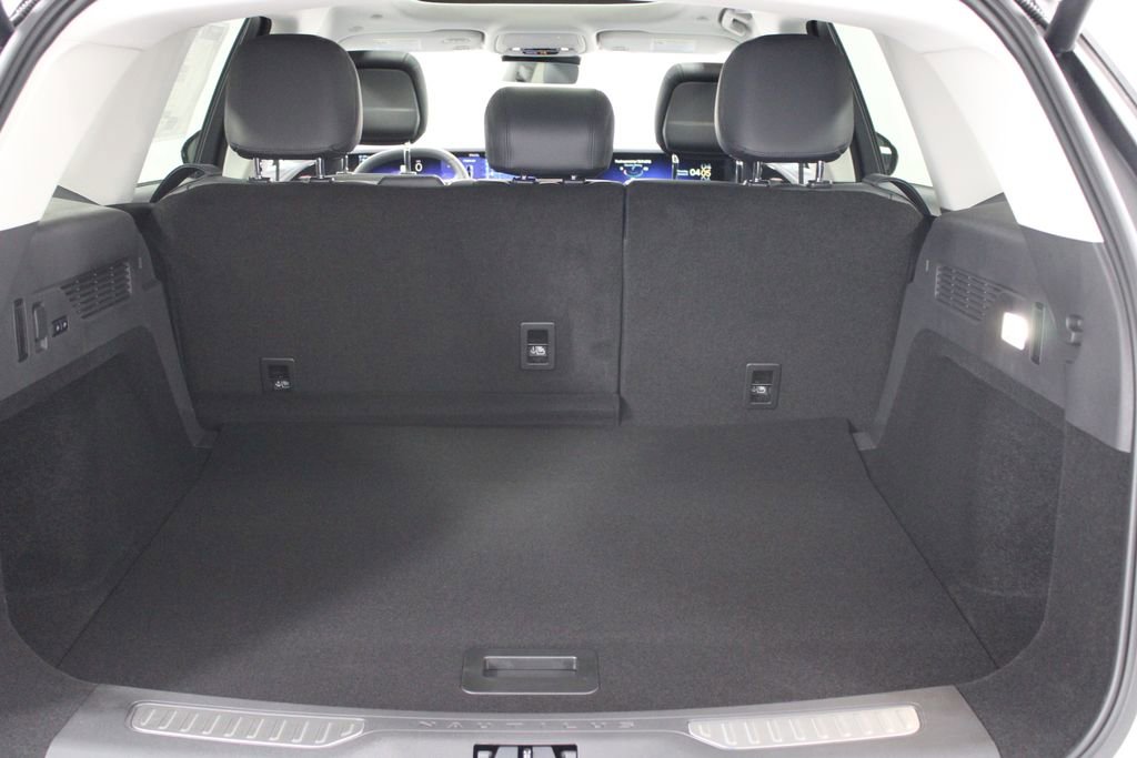 New 2026 Lincoln Nautilus Premier w/ Equipment Group 102A image 15