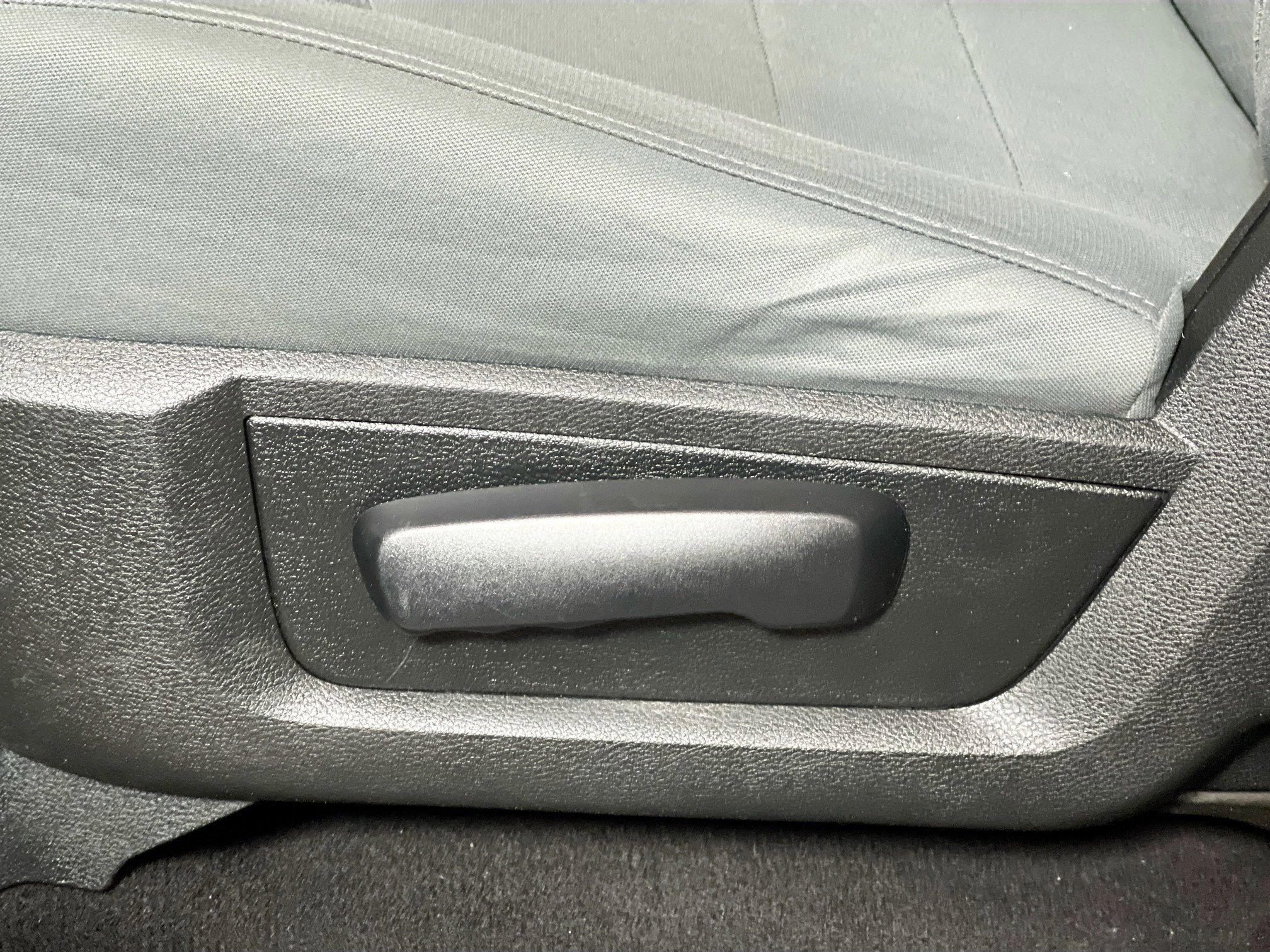 Used 2017 RAM 1500 Express w/ Express Value Package image 15