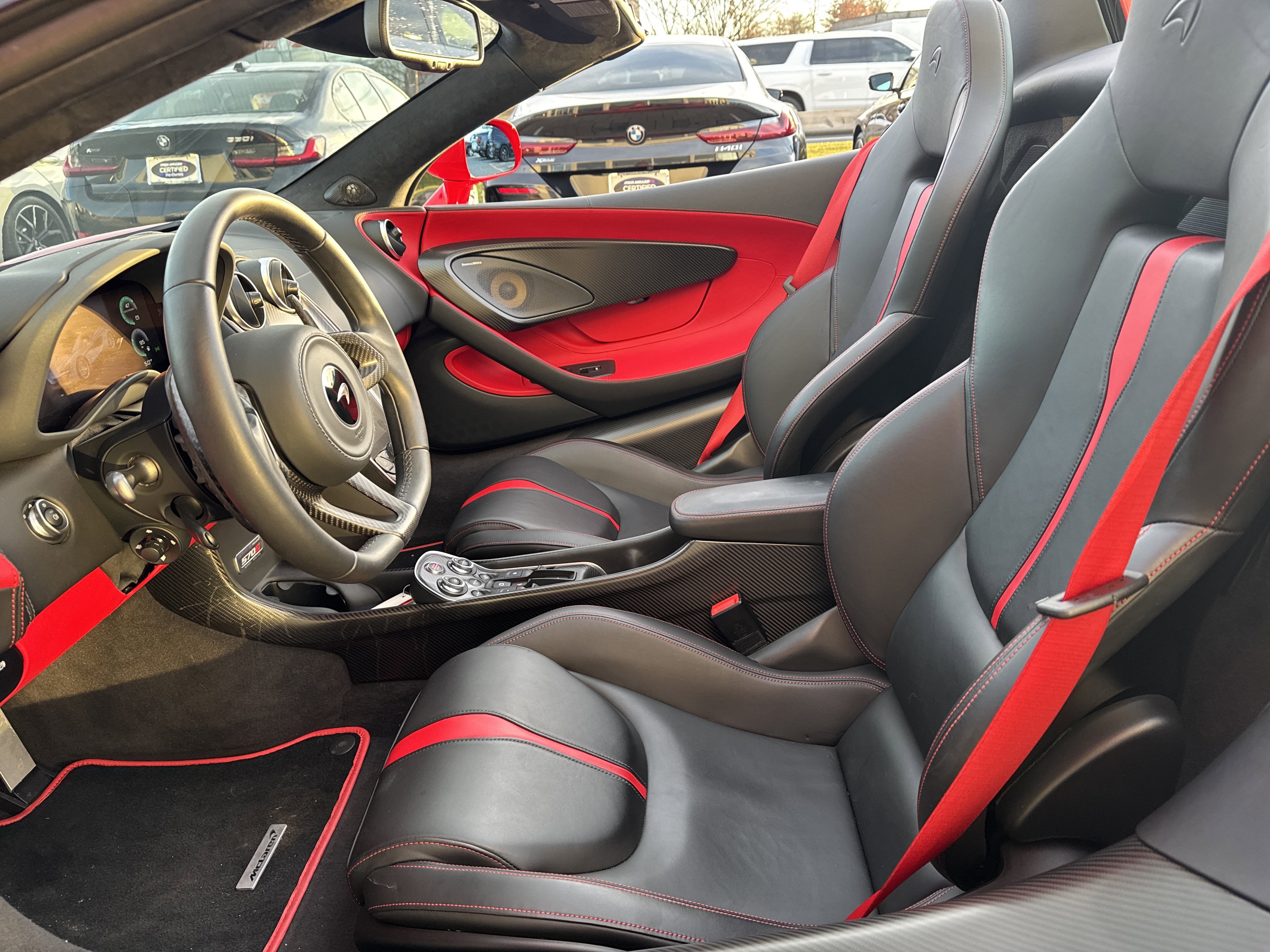 Used 2019 McLaren 570S Spider image 15