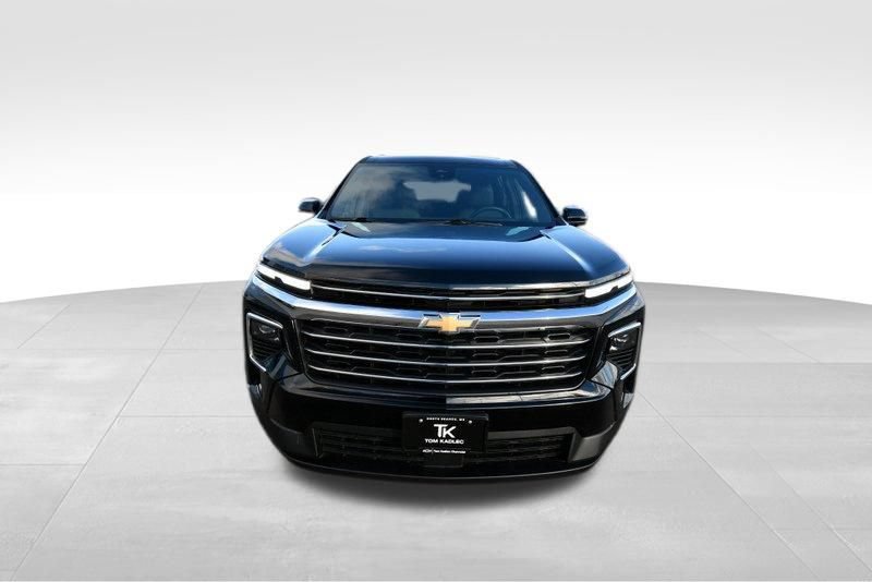 Used 2025 Chevrolet Traverse LT AWD/4WD image 10