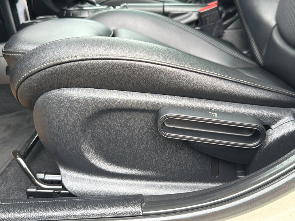 Used 2015 MINI Cooper S FWD image 15