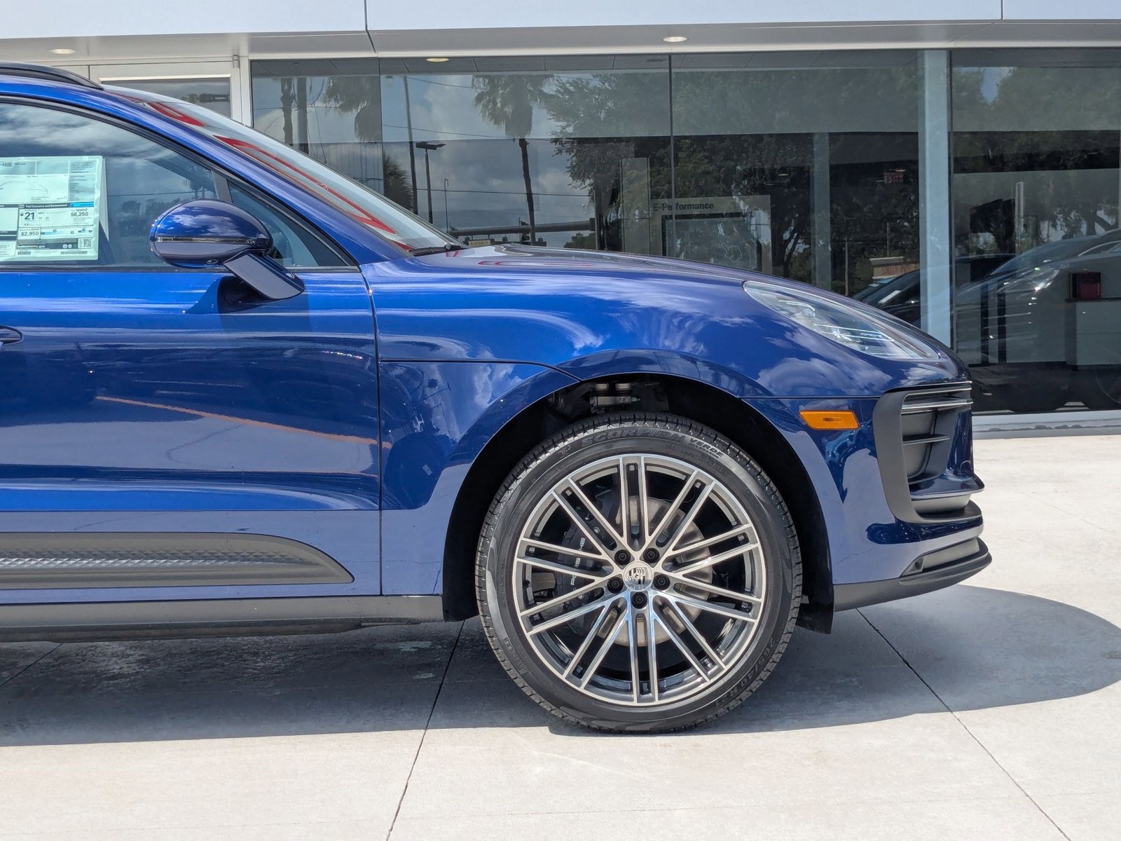 New 2026 Porsche Macan image 11