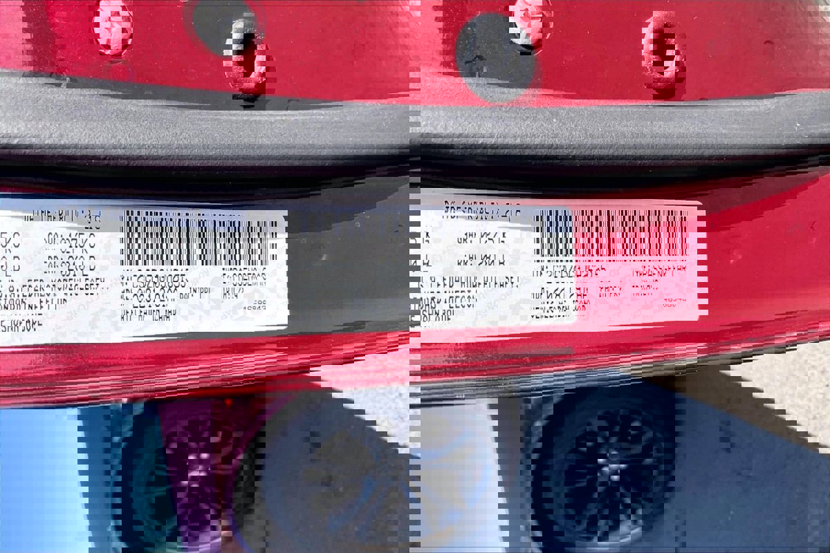 Used 2018 Dodge Challenger SXT w/ Blacktop Package image 34