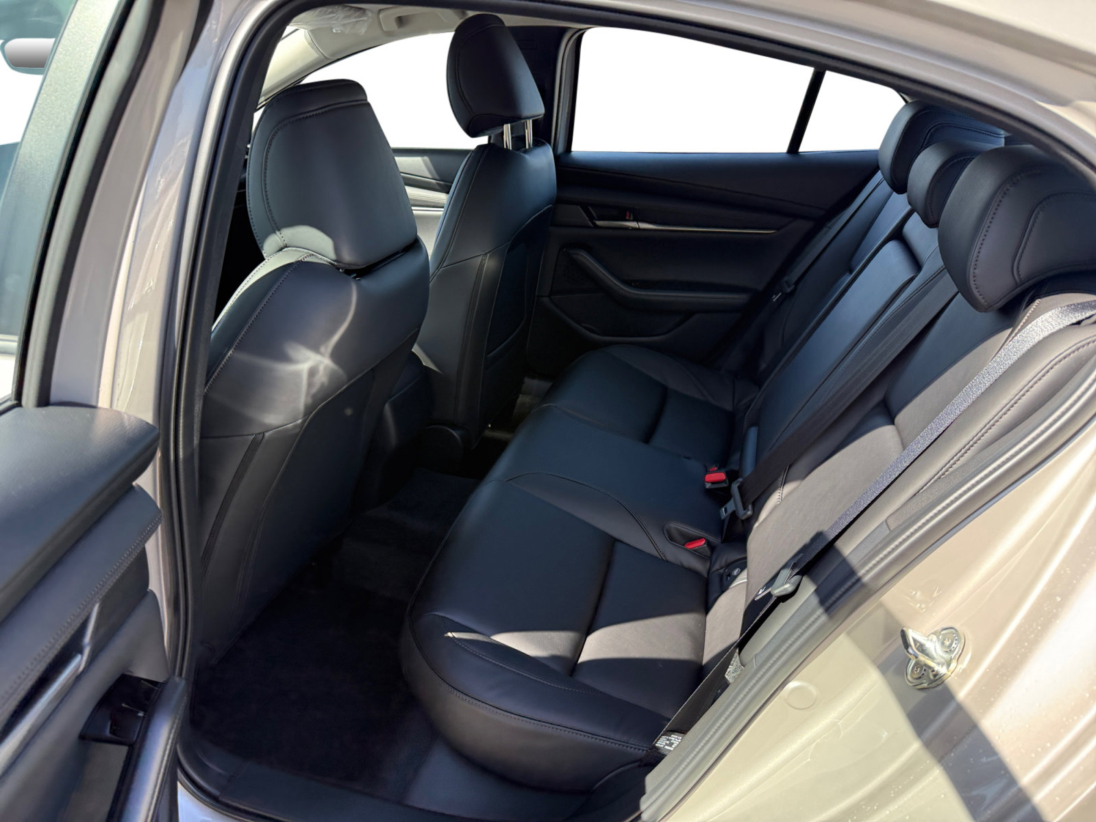 New 2026 MAZDA MAZDA3 2.5 S Sedan w/ Preferred Pkg FWD image 16