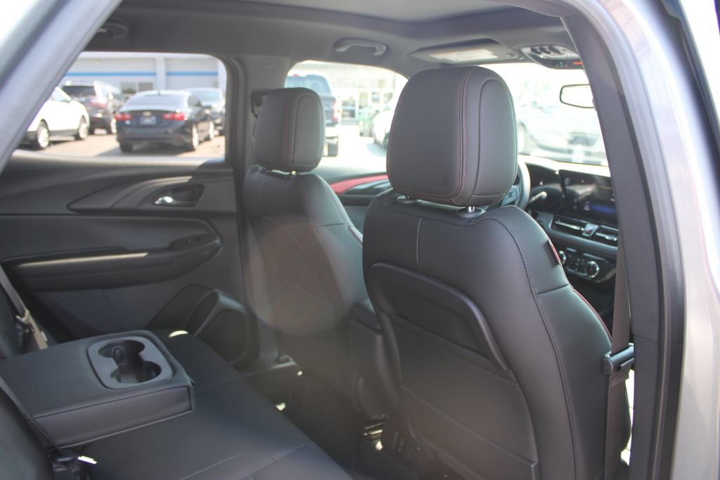 New 2026 Chevrolet TrailBlazer RS w/ Convenience Package FWD image 33