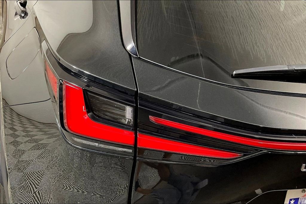 Used 2023 Lexus NX 350h AWD w/ Towing Package (2000 Lbs) image 28