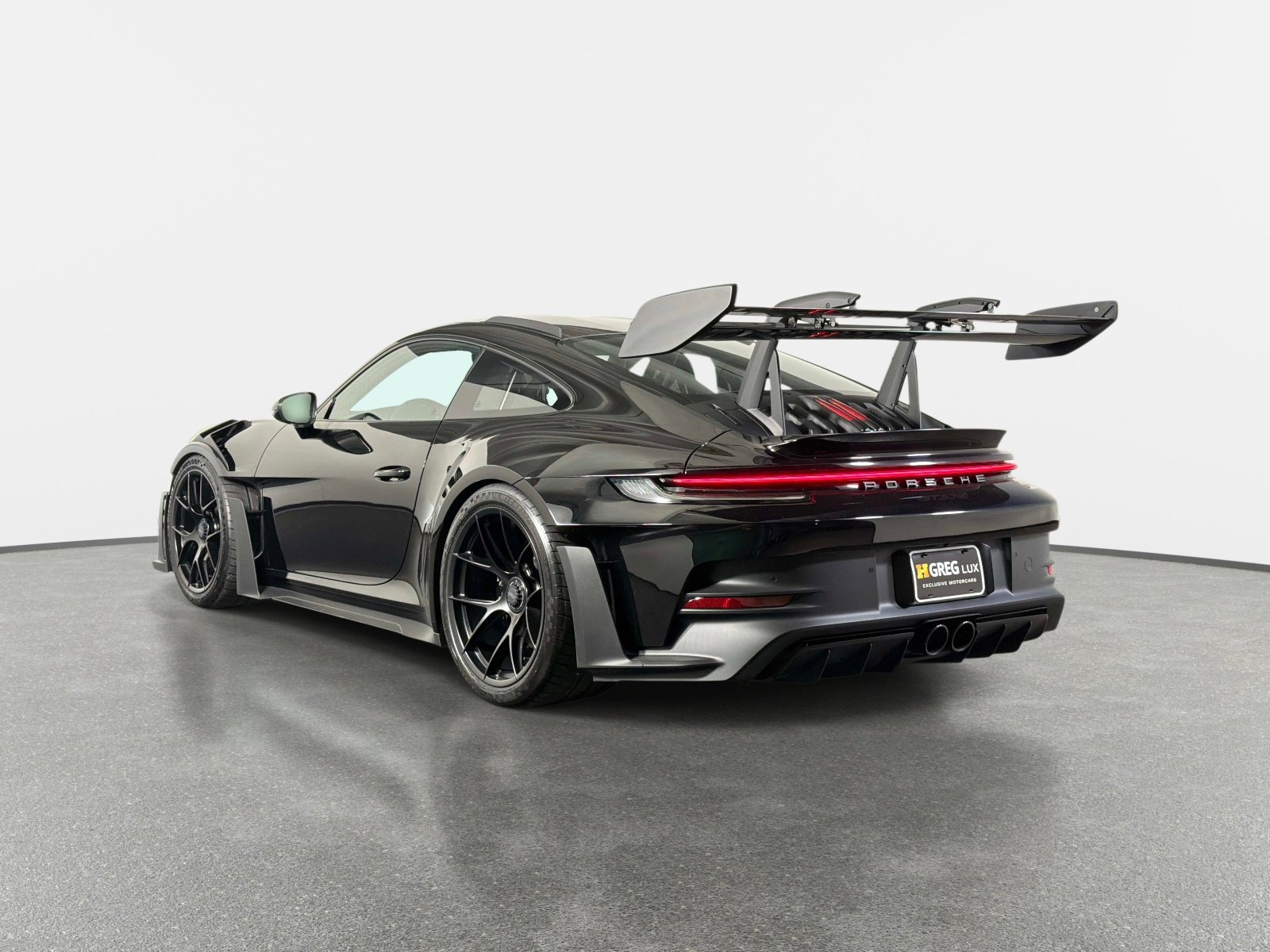 Used 2024 Porsche 911 GT3 RS RWD image 5