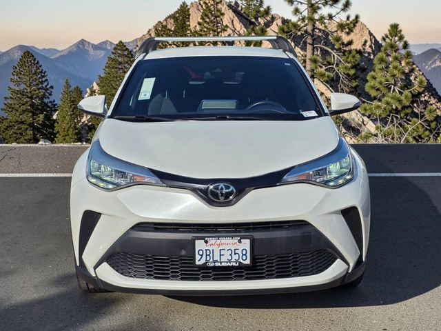 Used 2022 Toyota C-HR XLE FWD image 3