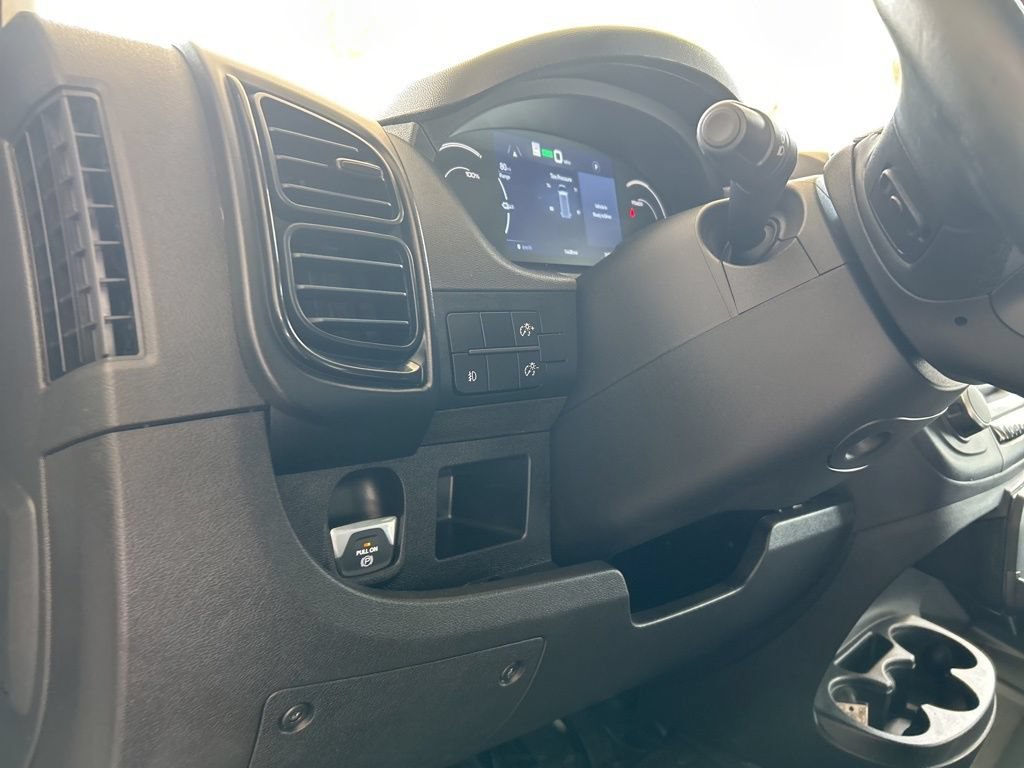 Used 2024 RAM ProMaster 3500 w/ Delivery Van Package FWD image 36