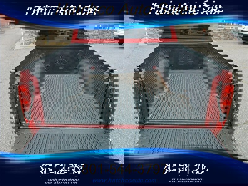 Used 2011 Chevrolet Colorado LT image 5