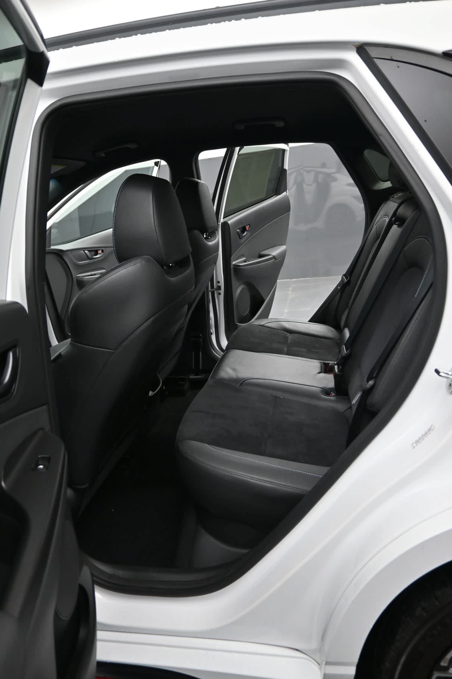 Used 2022 Hyundai Kona N FWD image 15