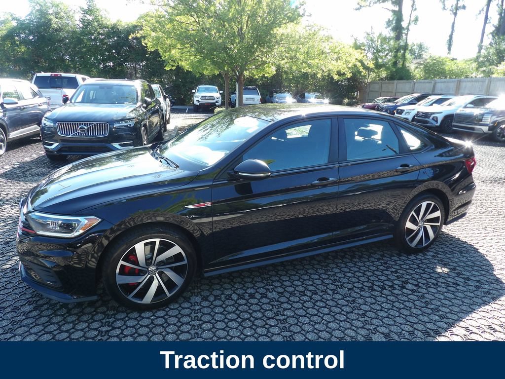 Used 2021 Volkswagen Jetta GLI FWD image 4
