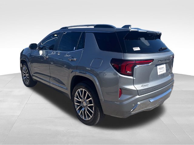 Used 2026 GMC Terrain Denali w/ LPO, Floor Liner Package AWD/4WD image 3