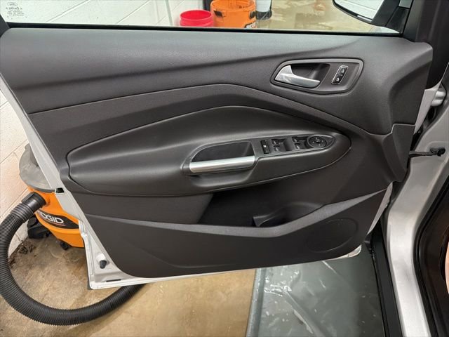 Used 2014 Ford Escape SE image 8