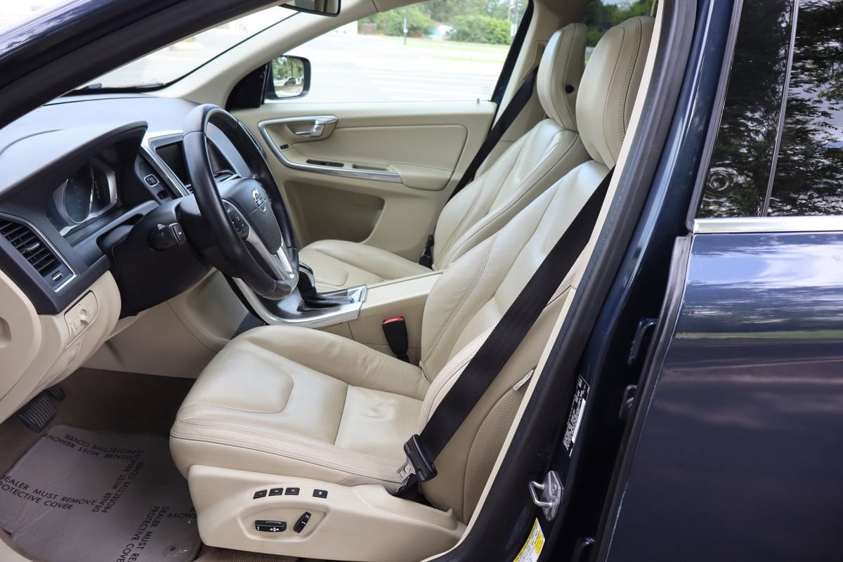 Used 2014 Volvo XC60 3.2 AWD/4WD image 19