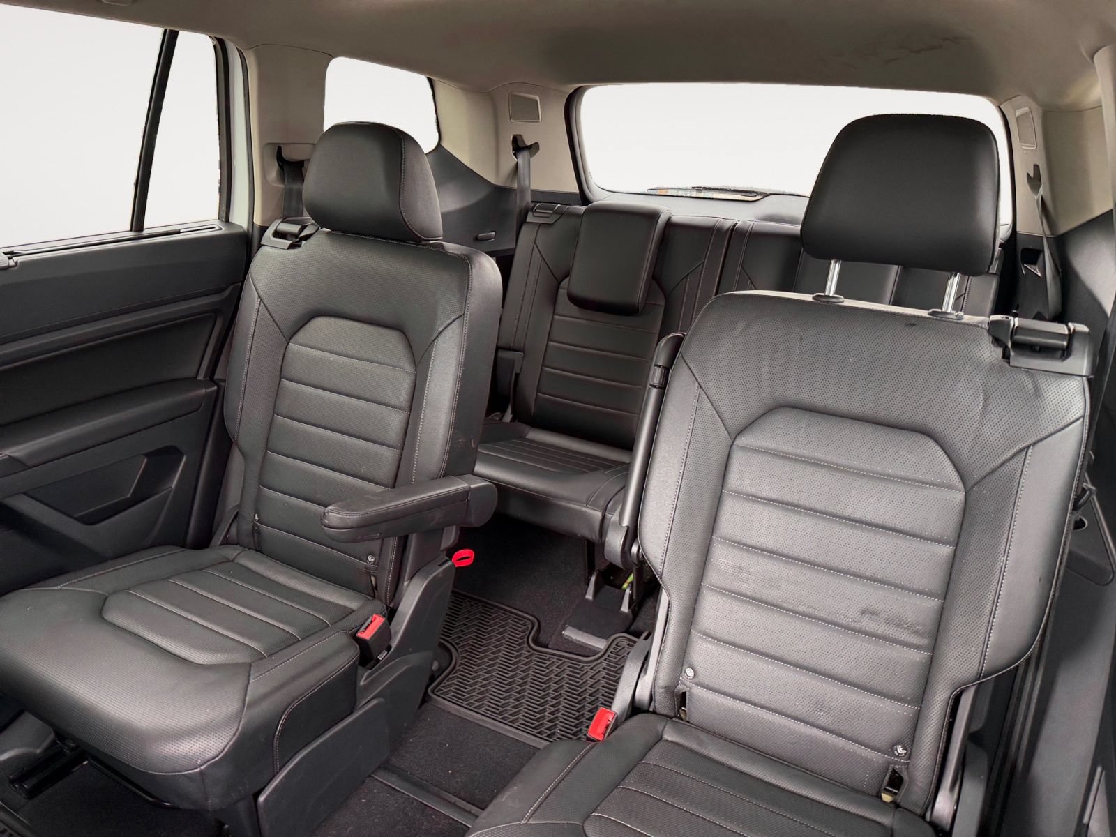 Used 2019 Volkswagen Atlas SEL Premium AWD/4WD image 13