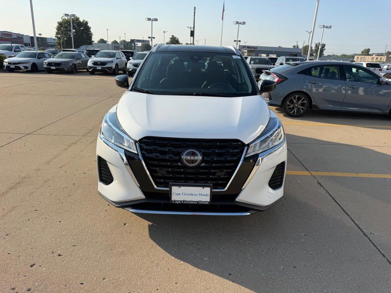 Used 2023 Nissan Kicks SV FWD image 7