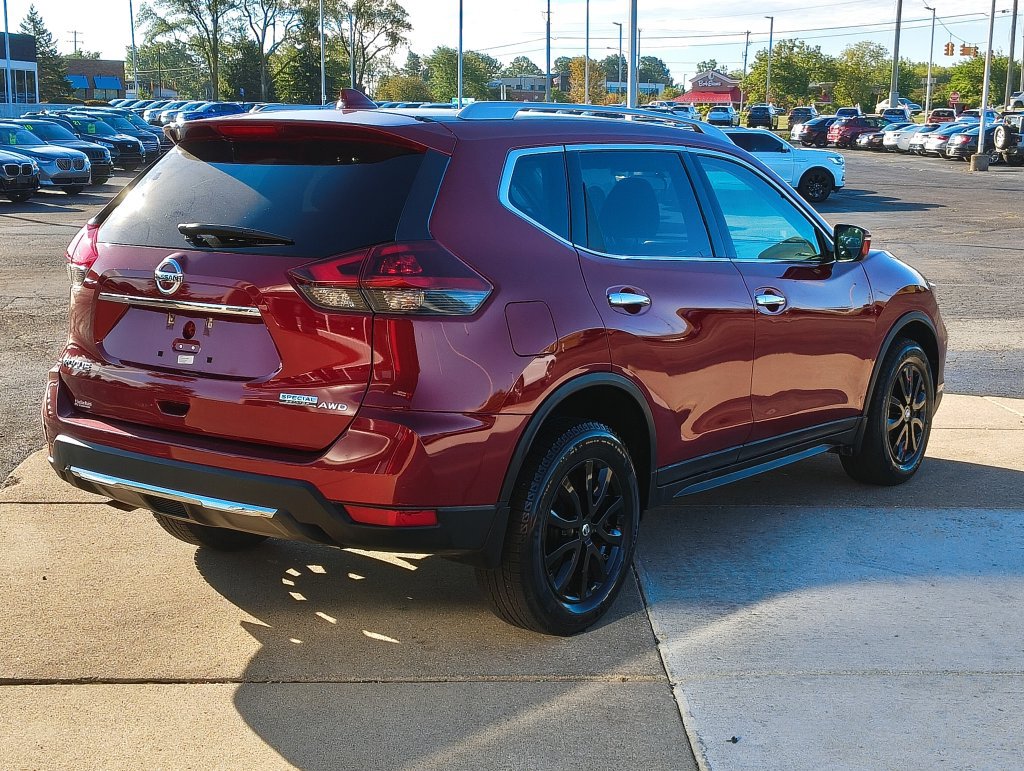 Used 2020 Nissan Rogue S AWD/4WD image 14