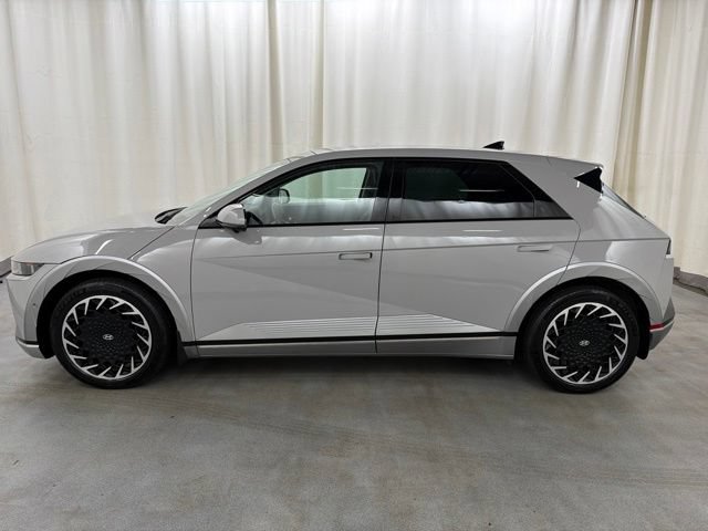 Used 2024 Hyundai Ioniq 5 Limited AWD/4WD image 3