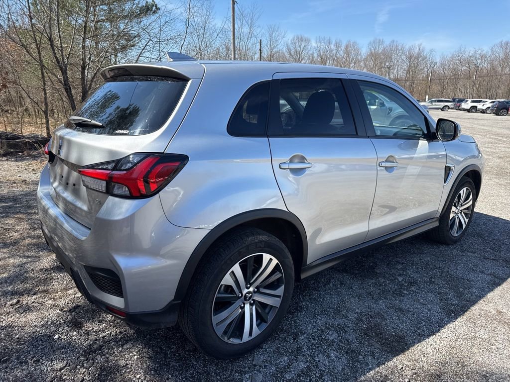 Used 2025 Mitsubishi Outlander Sport AWD image 9