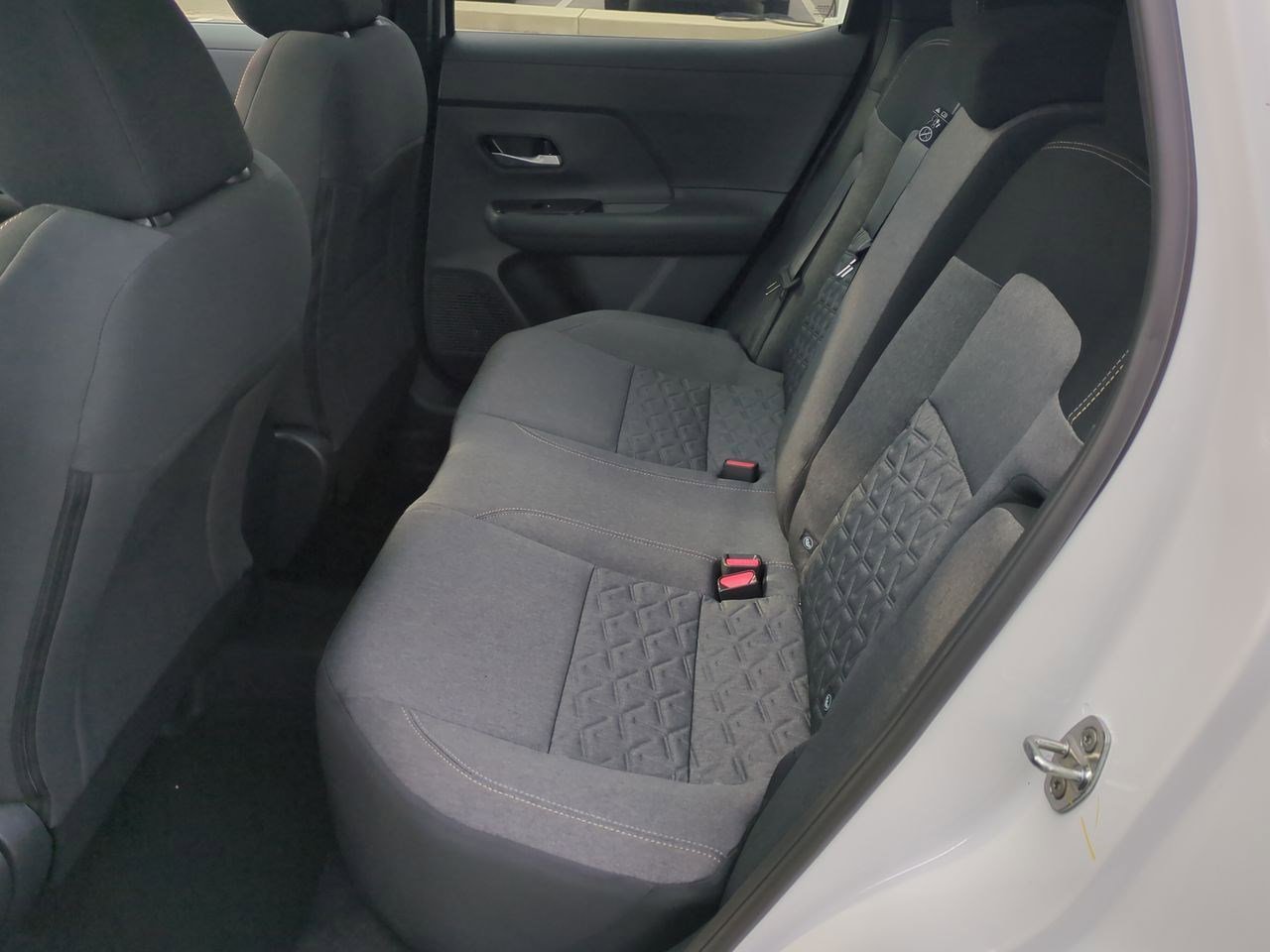 New 2026 Nissan Kicks SV w/ SV Premium Package FWD image 27