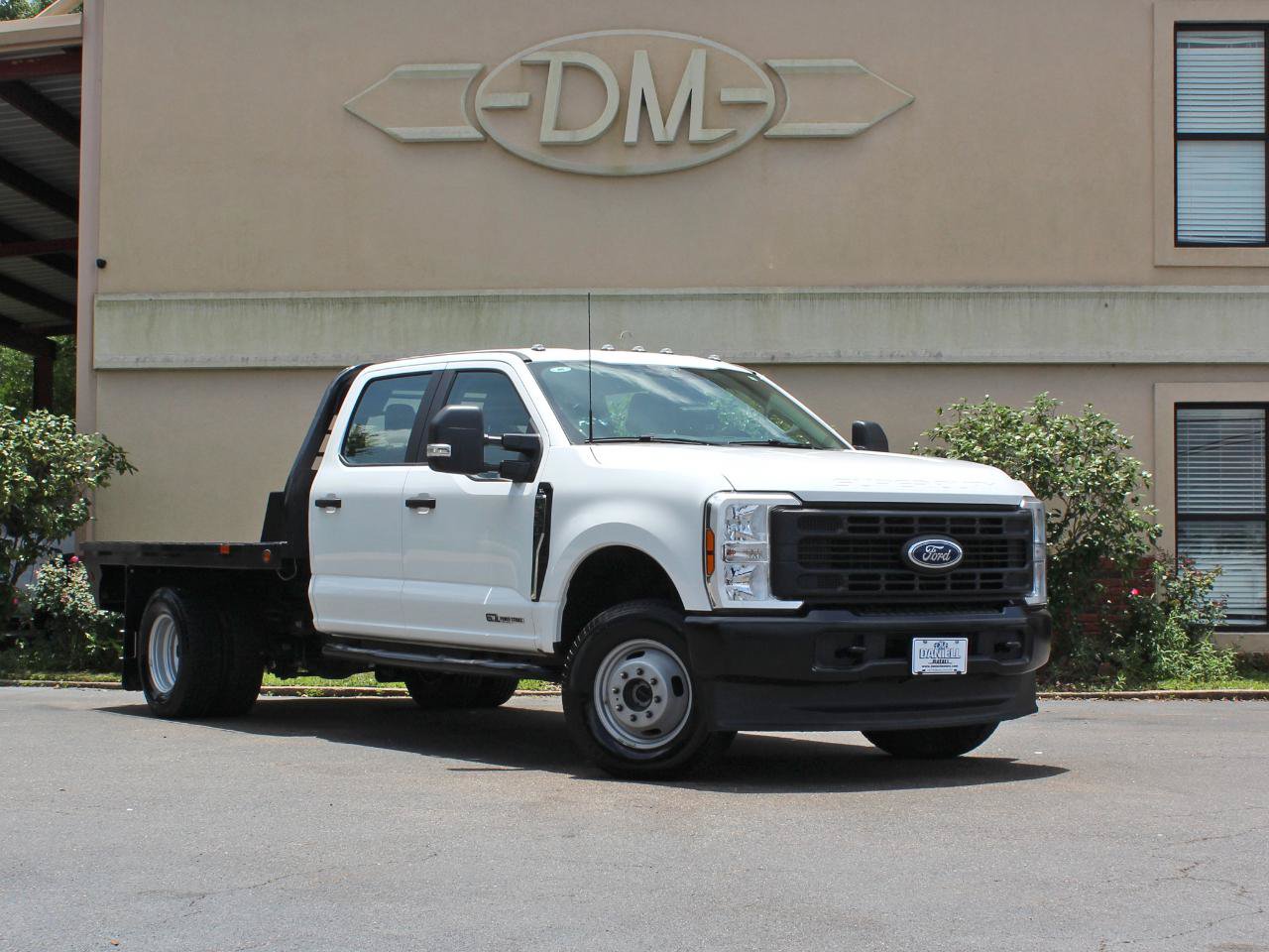 Used 2025 Ford F350 XL AWD/4WD image 4