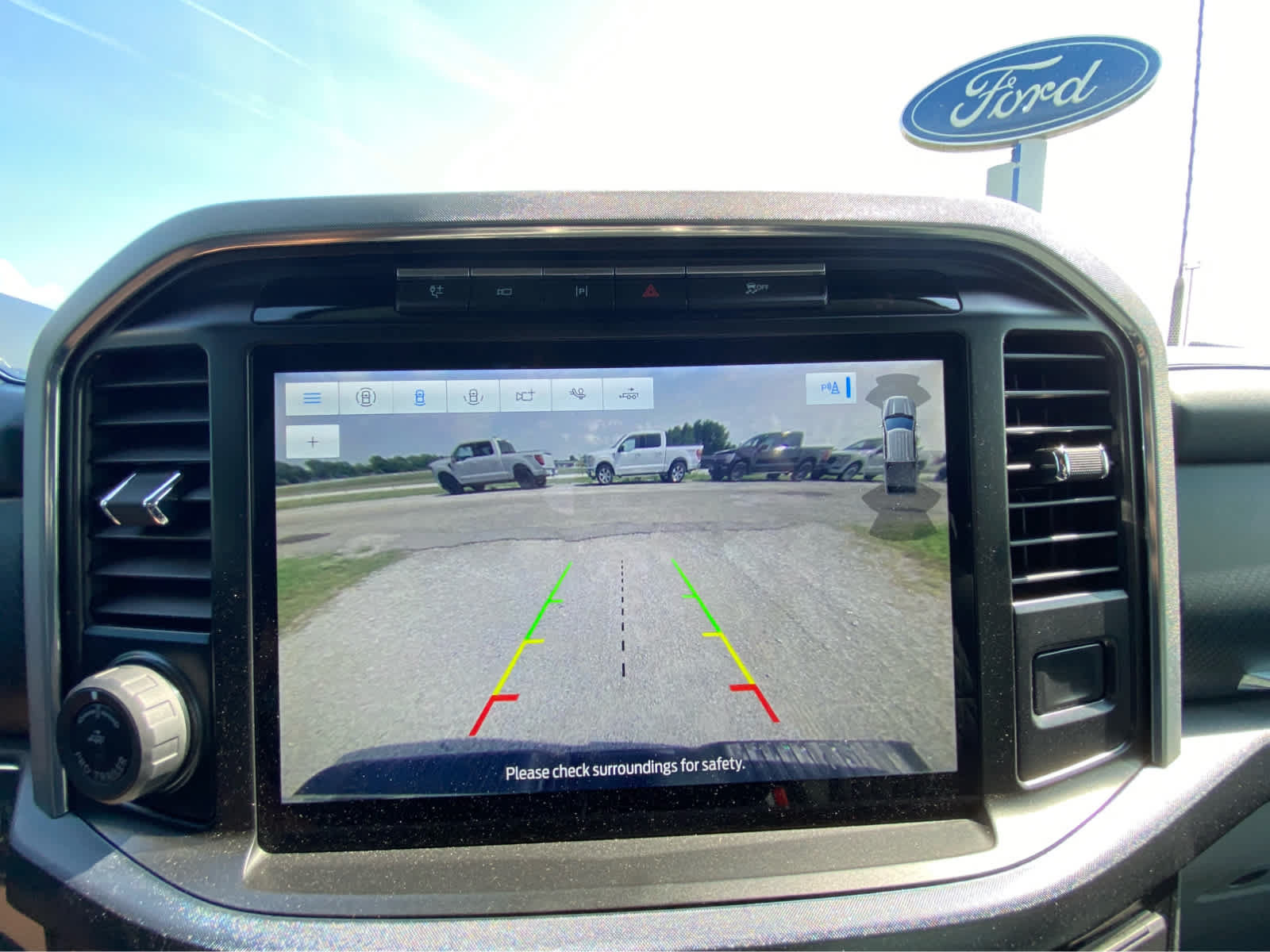 Used 2023 Ford F150 Limited AWD/4WD image 41