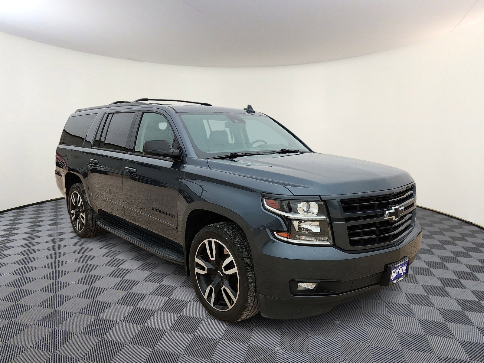 Used 2020 Chevrolet Suburban Premier AWD/4WD image 6