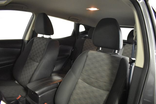 Used 2022 Nissan Rogue Sport SV AWD/4WD image 10